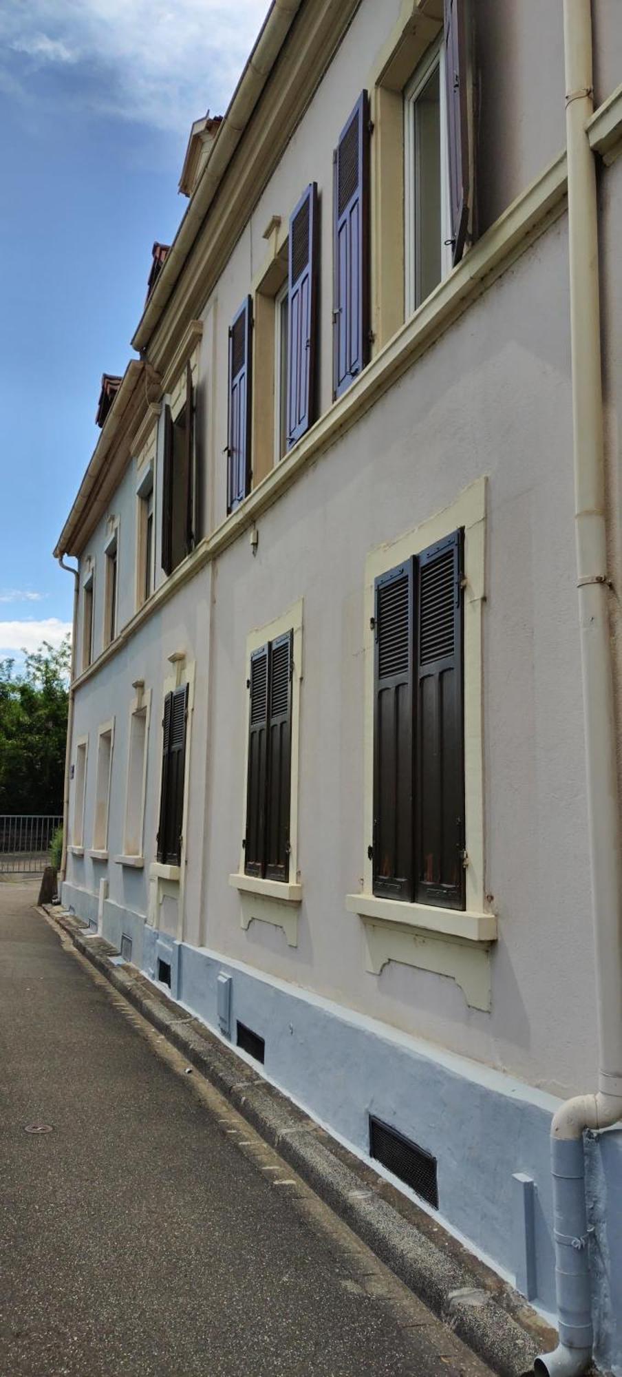 Appartement Entier, Proche Tram-Train Et Commodites, Parking Gratuit Mulhouse Eksteriør bilde